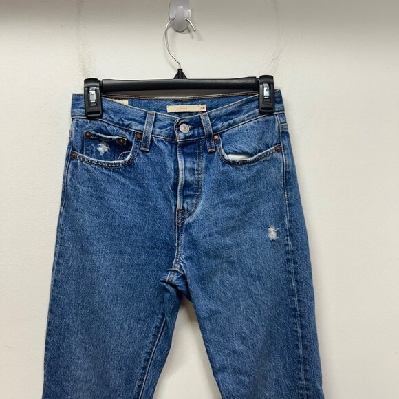 Levi's premium wedgie high rise jeans button fly distressed 24 - Picture 3 of 12